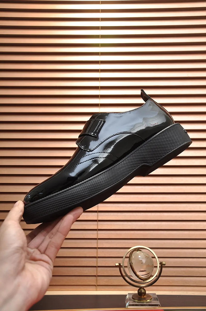 Men's shoes 💰720💶 [Ferragamo/Ferragamo] The latest model in the counter. Original imported open-sided high-quality cowhide hand-woven + imported 🐂 cowhide + original luxury metal buckle + original combination outsole. Comparison without pressure 38--45 (45 custom-made)